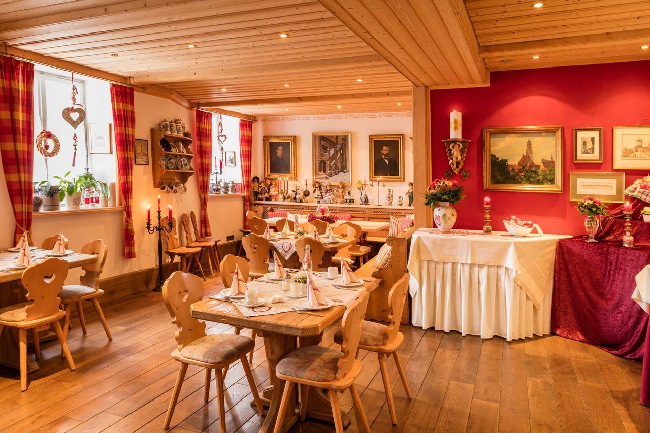 Kaiserhof Hotel Sonne Nördlingen Екстериор снимка
