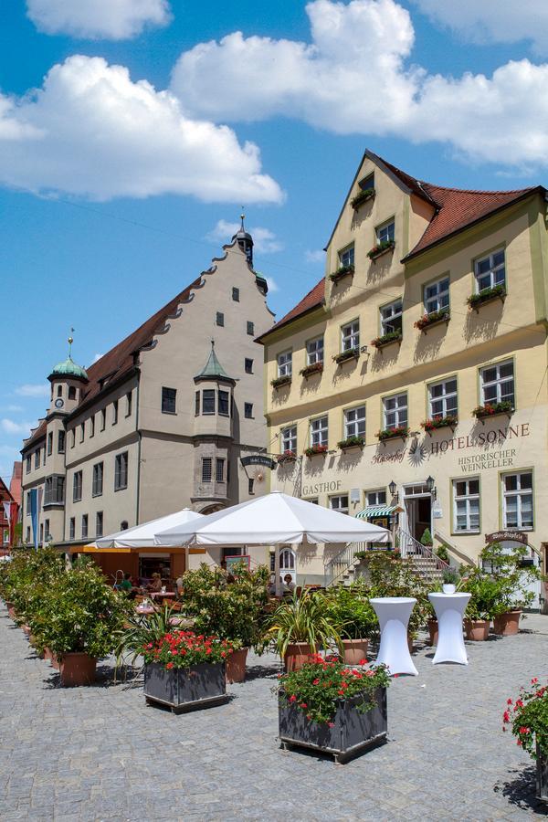 Kaiserhof Hotel Sonne Nördlingen Екстериор снимка