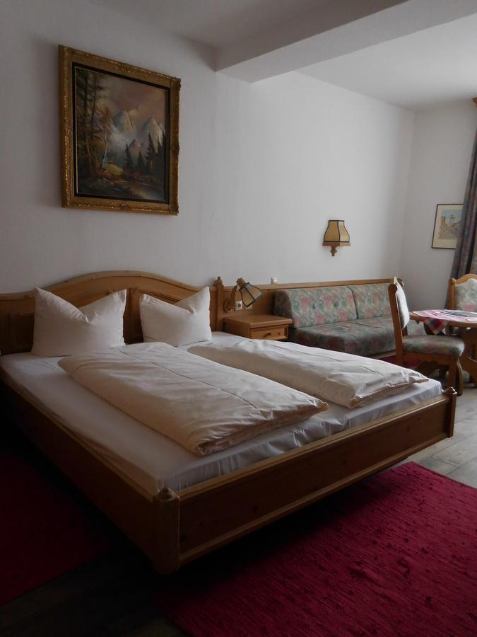 Kaiserhof Hotel Sonne Nördlingen Екстериор снимка