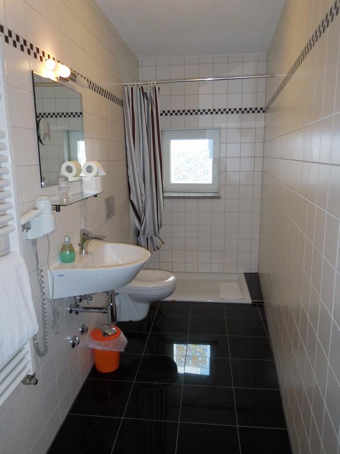 Kaiserhof Hotel Sonne Nördlingen Екстериор снимка
